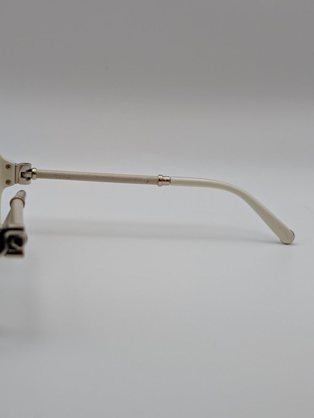 Chloé CE638SL Hexagonal Oversized Sunglasses | Cream Ivory Acetate | Style 905 - Picture 2 of 15